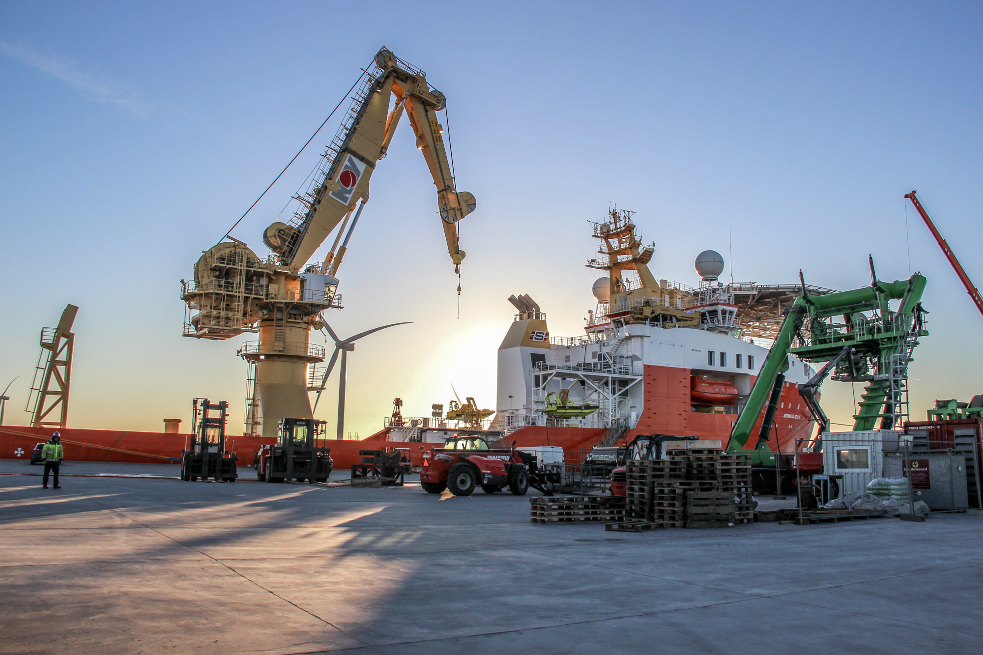 Offshore Mobilisation 4271 Web