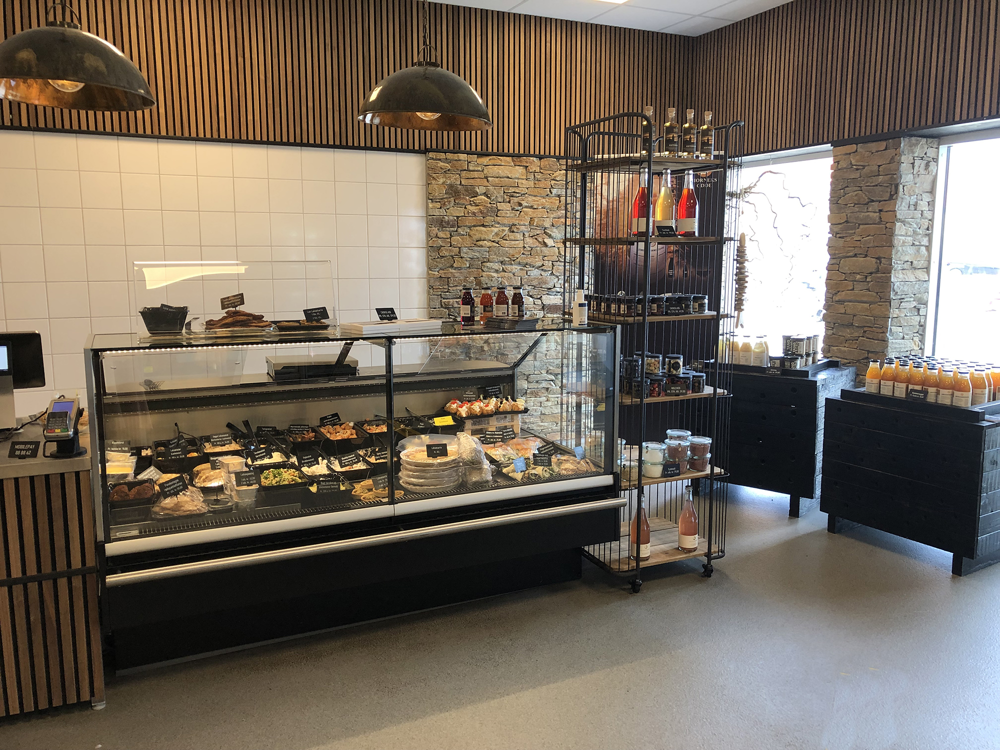 AE Fiskebutik 4192 Web