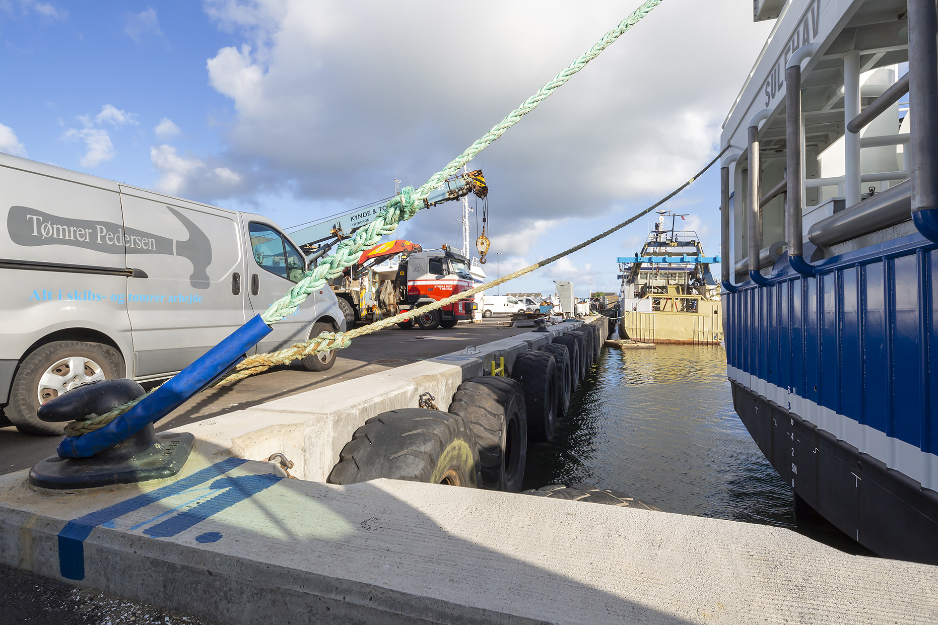 Tvaerkaj 15A4335 Web